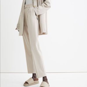 H&M Ankle Length Pant in Light Taupe